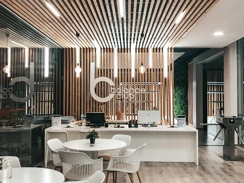 La fotografía muestra el interior de las instalaciones de Balance Company, en la industria del fitness, con más de 50 clubes en todo el mundo.
