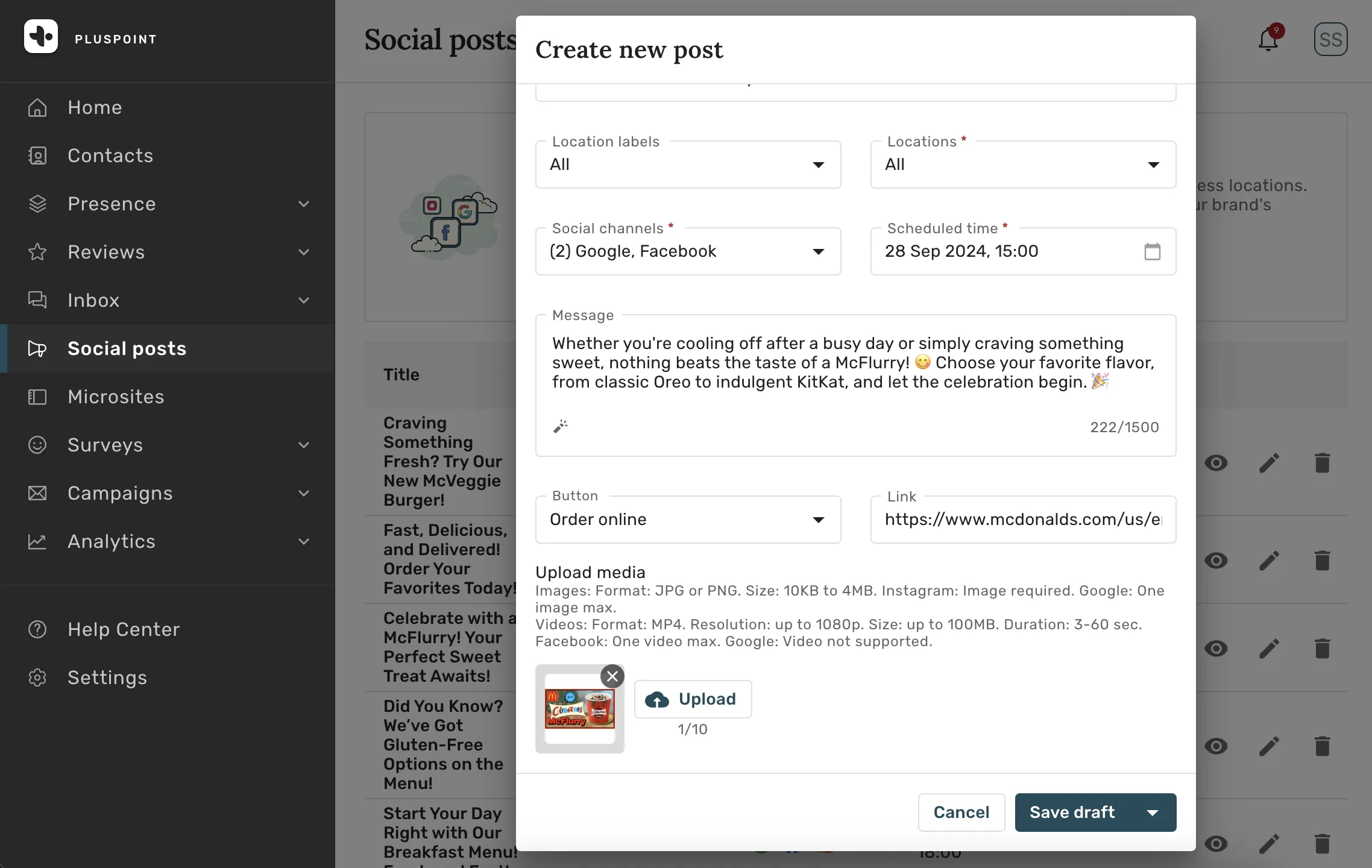 Modal de nova publicação da Pluspoint agendando post no Google e no Facebook para todas as unidades, com mensagem e upload de mídia